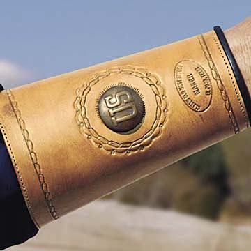 (image for) Leather Concho Shootist Cuff